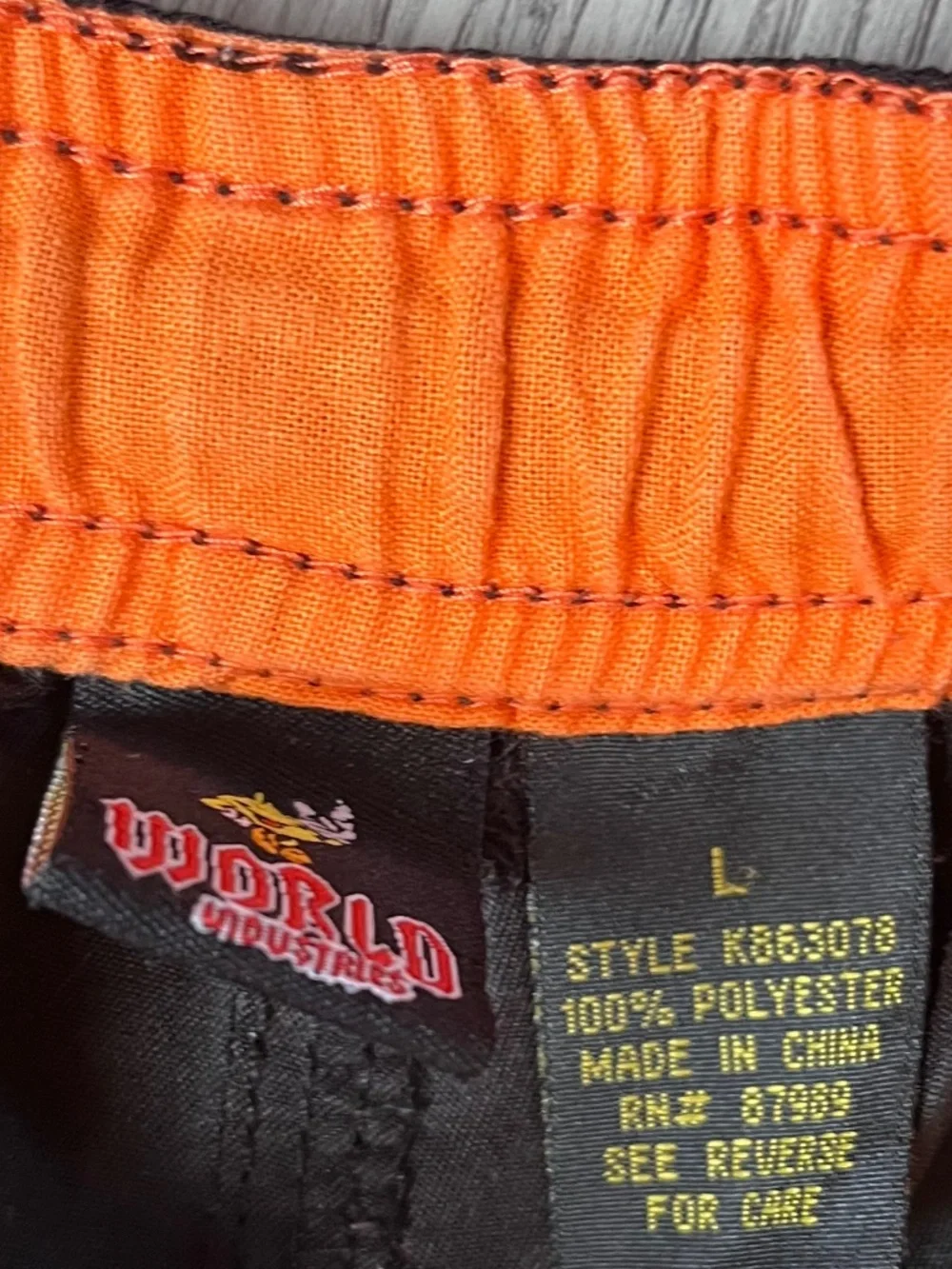 Vintage World Industries Skateboards Flameboy Cargo Board Shorts 90s Y2k large